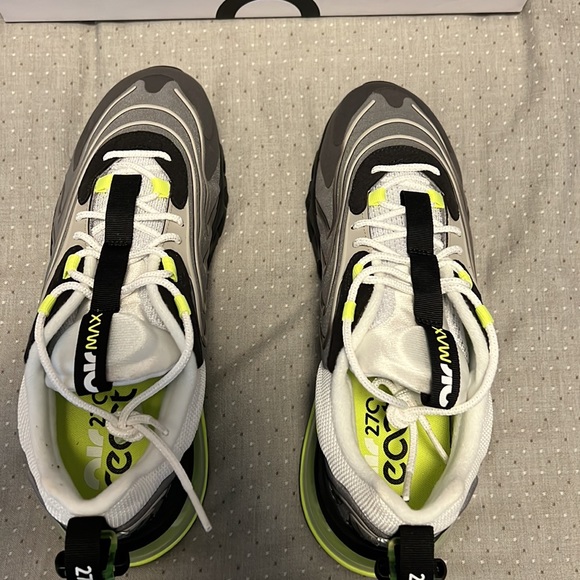 Brand New Sz 10 Air Max 270 React ENG ‘Neon 95’ w/Box - Picture 5 of 7